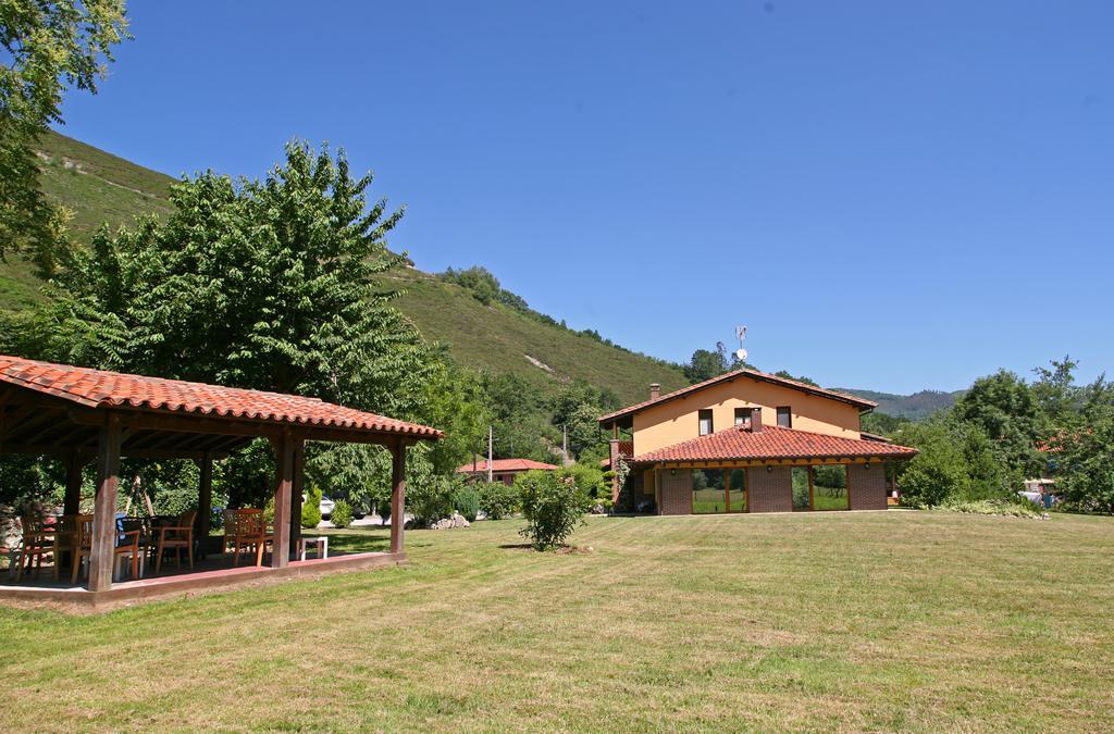 La Ablaneda Guest House Soto De Cangas Ruang foto